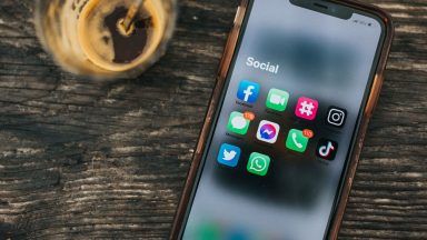 social media brand building